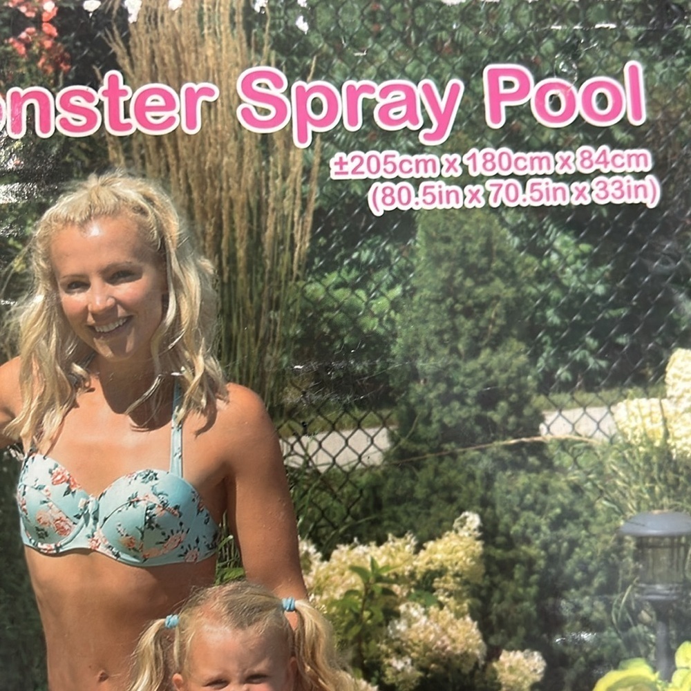 SunClub Monster Spray Pool - Picture 3 of 4